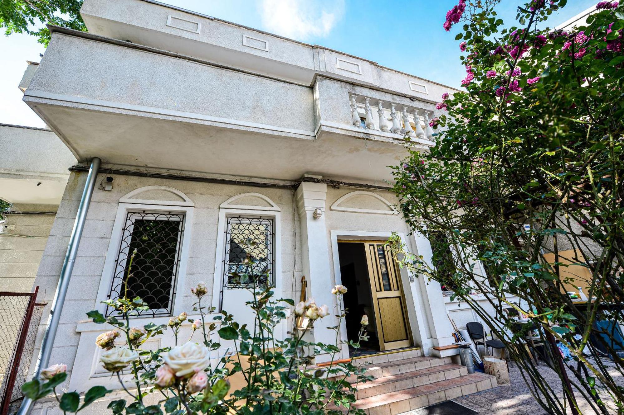 Residenza Di Carbasinni Bukarest Kültér fotó
